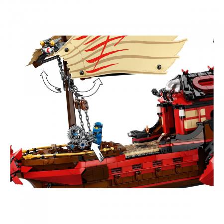Конструктор LEGO «Летающий корабль Мастера Ву» NINJAGO® 71705